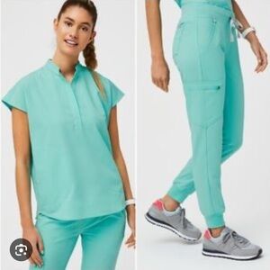 COPY - Figs scrub set